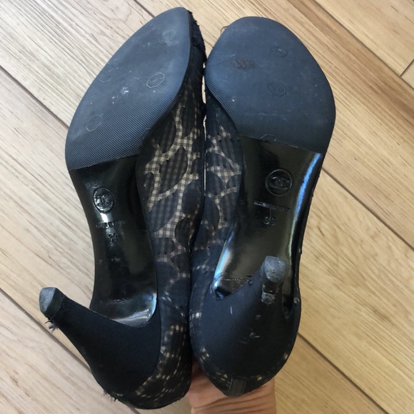 Chanel tweed top camellia mesh sheer pumps 39 US8 - Picture 9 of 12